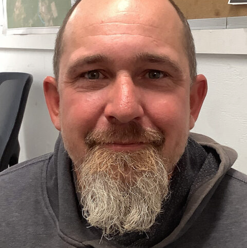 <em><strong>kenneth.</strong></em>